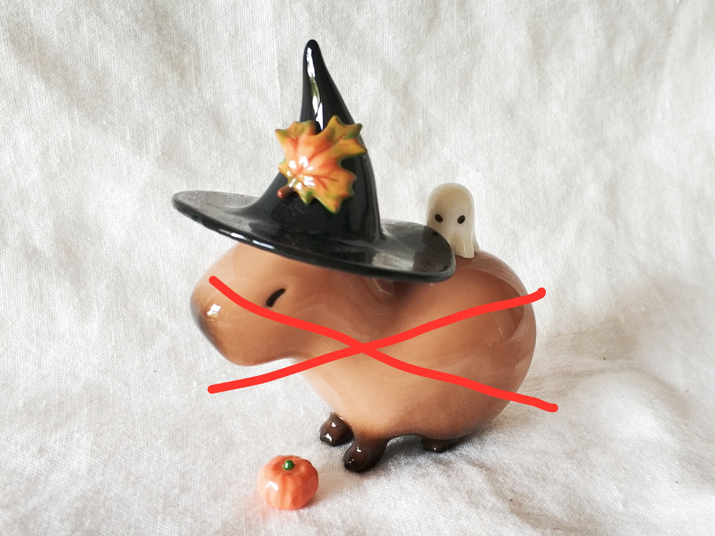 Capybara Halloween Accessory Set (MAGNETIC)