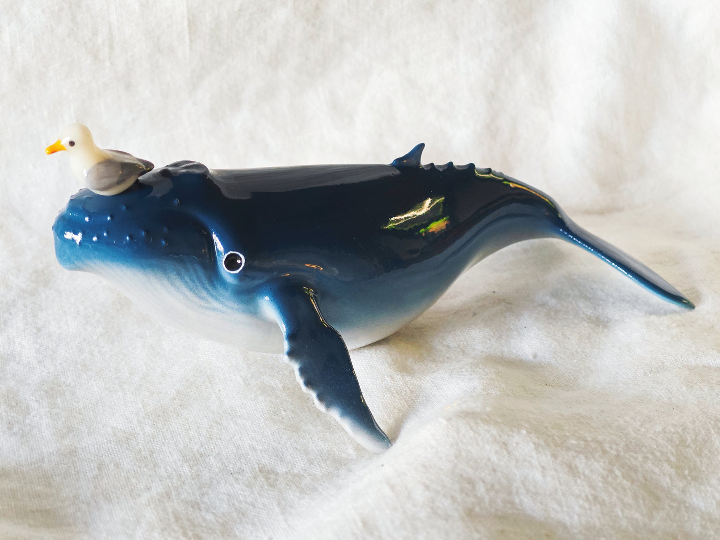 PRE-ORDER Humpback Whale with Seagull (MAGNETIC)