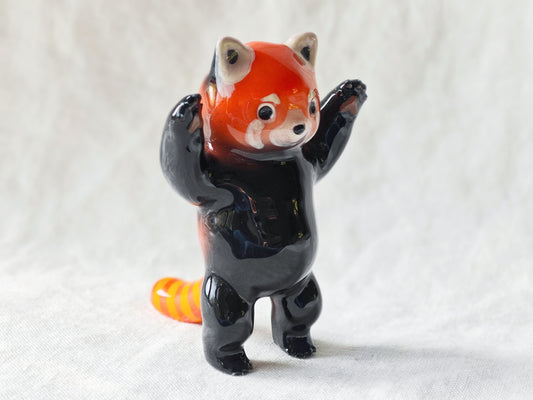 Standing Red Panda (NON MAGNETIC)