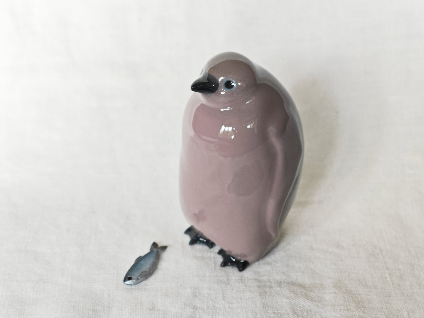 PRE-ORDER Emperor Penguin Baby (MAGNETIC)