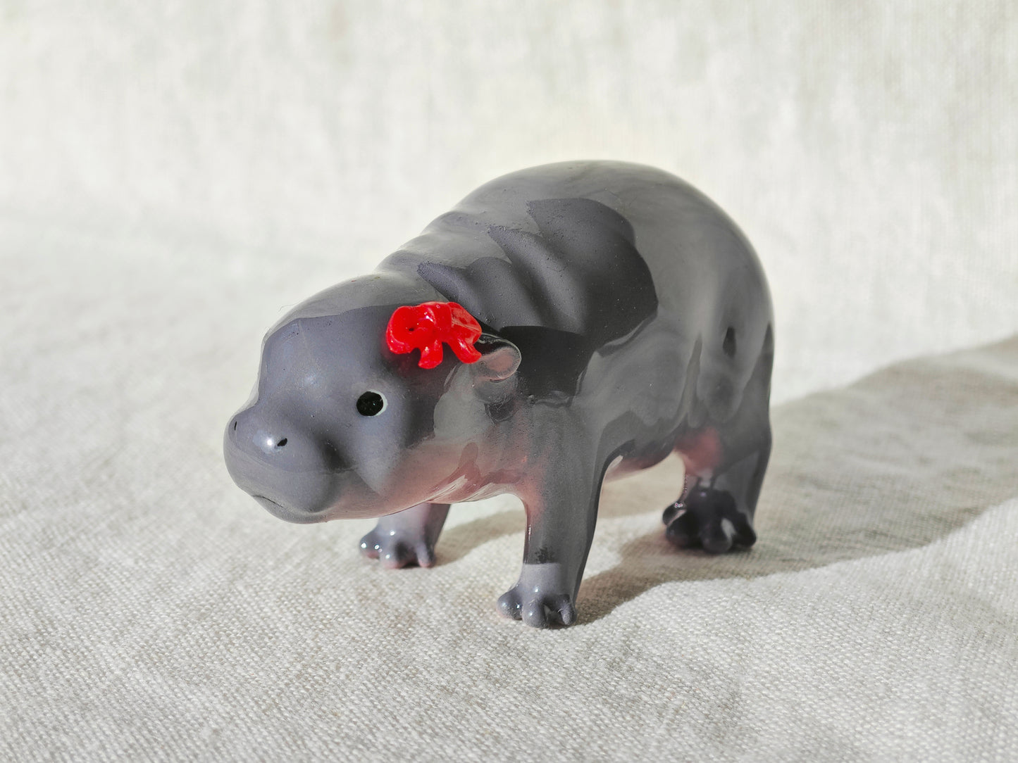 PRE-ORDER Pygmy Hippo Mouth Closed (MAGNETIC)