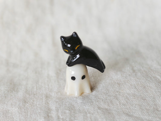 Ghost with Kitten Accessory Set (MAGNETIC)