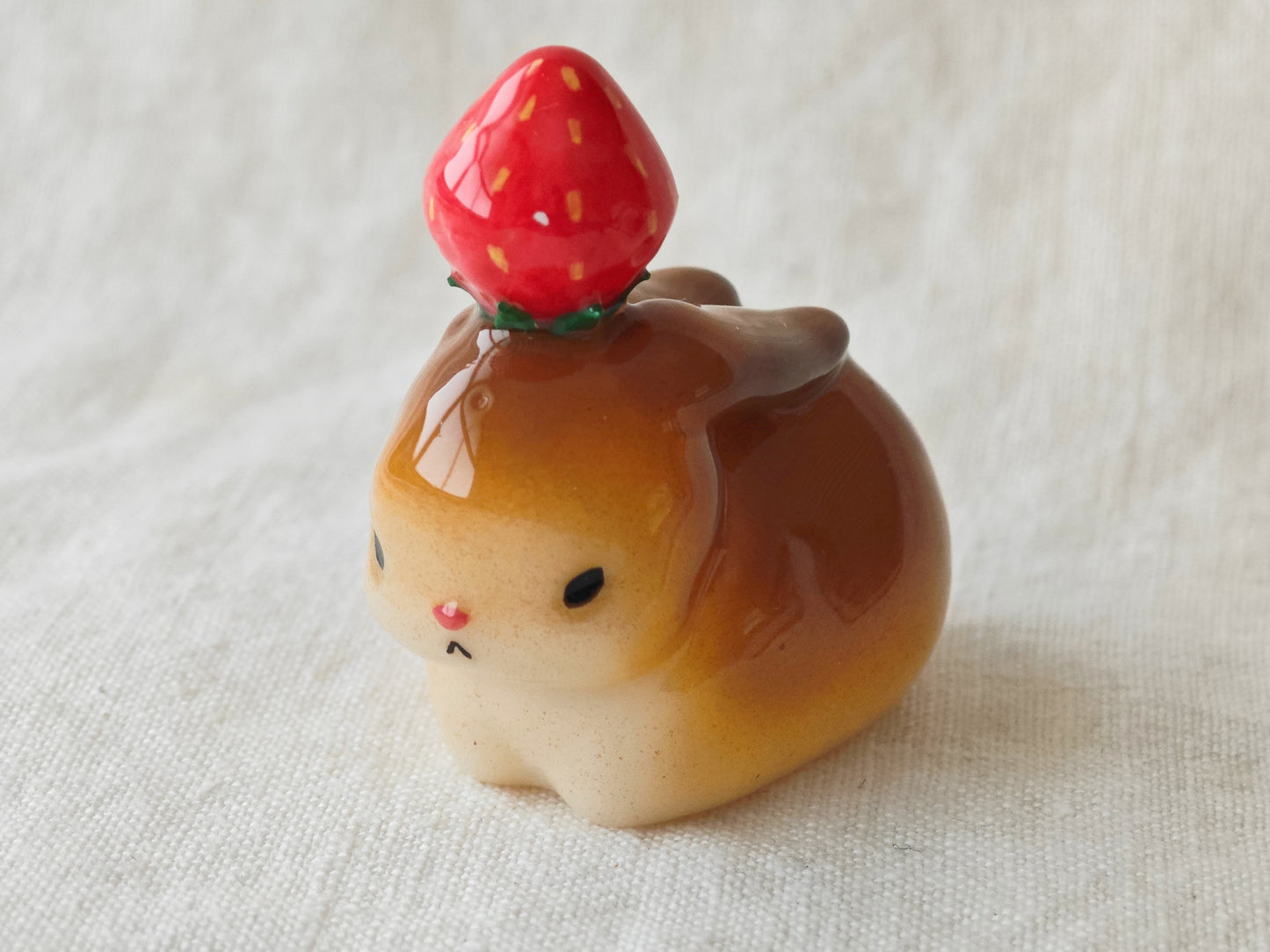 PRE-ORDER Strawberry Blonde Loaf Bunny (MAGNETIC)