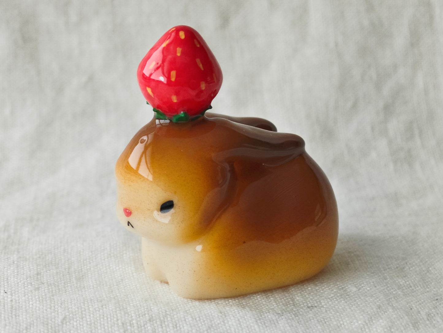 PRE-ORDER Strawberry Blonde Loaf Bunny (MAGNETIC)